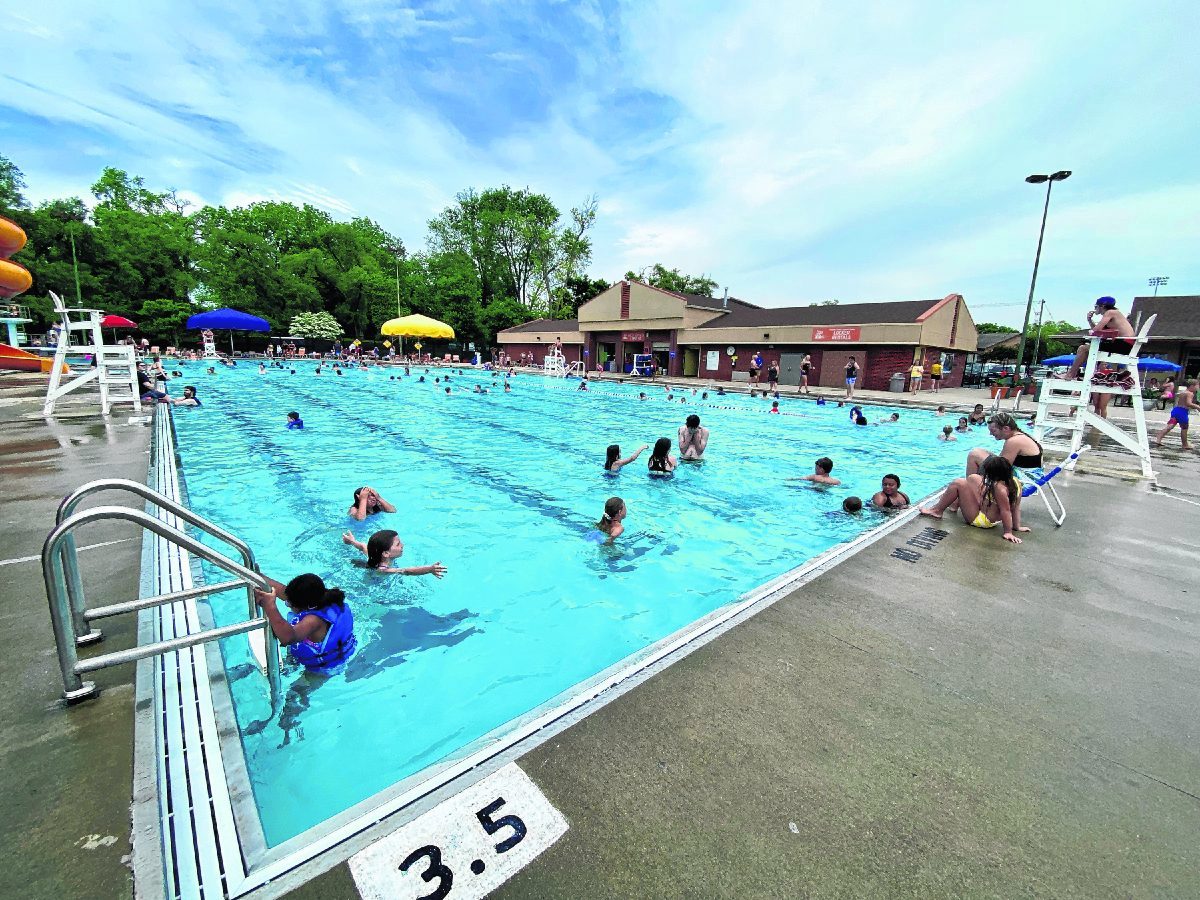 The Franklin Family Aquatic Center was busy on a Thursday. Long lines formed at the entrance. Gentry Appleget | Daily Journal