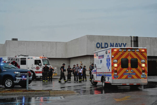 Police release 911 audio from Greenwood Park Mall shooting