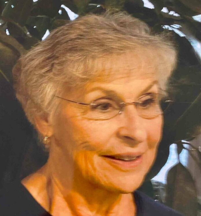 Lois Marie Seagraves (Parsley/Hess) - Daily Journal